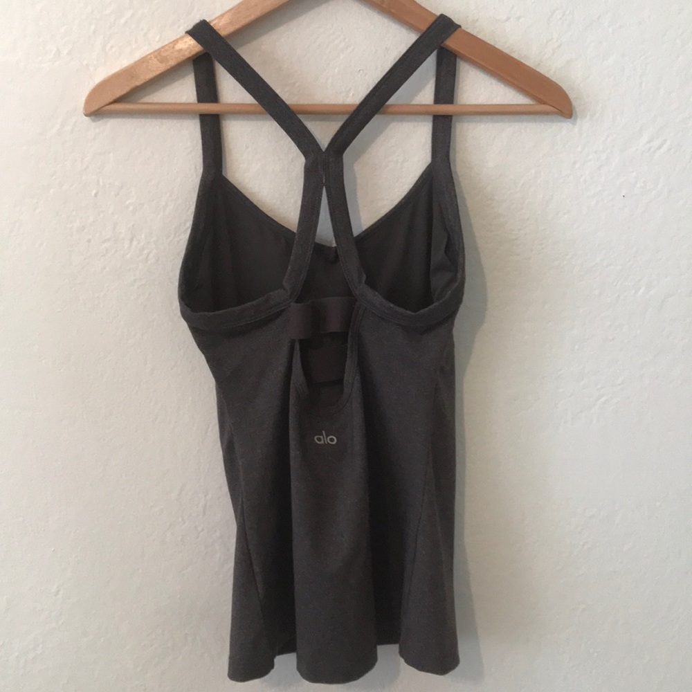 ALO Yoga Top, Grey, S 🧘♀️ - Picture 4 of 7